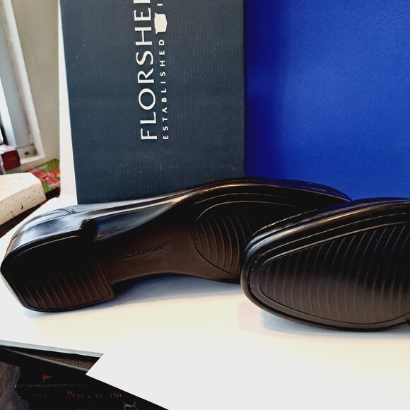 Men's Florsheim, Riva Poly Slip-On 17088-01 Black Leather 11 1/2 D - Picture 8 of 15